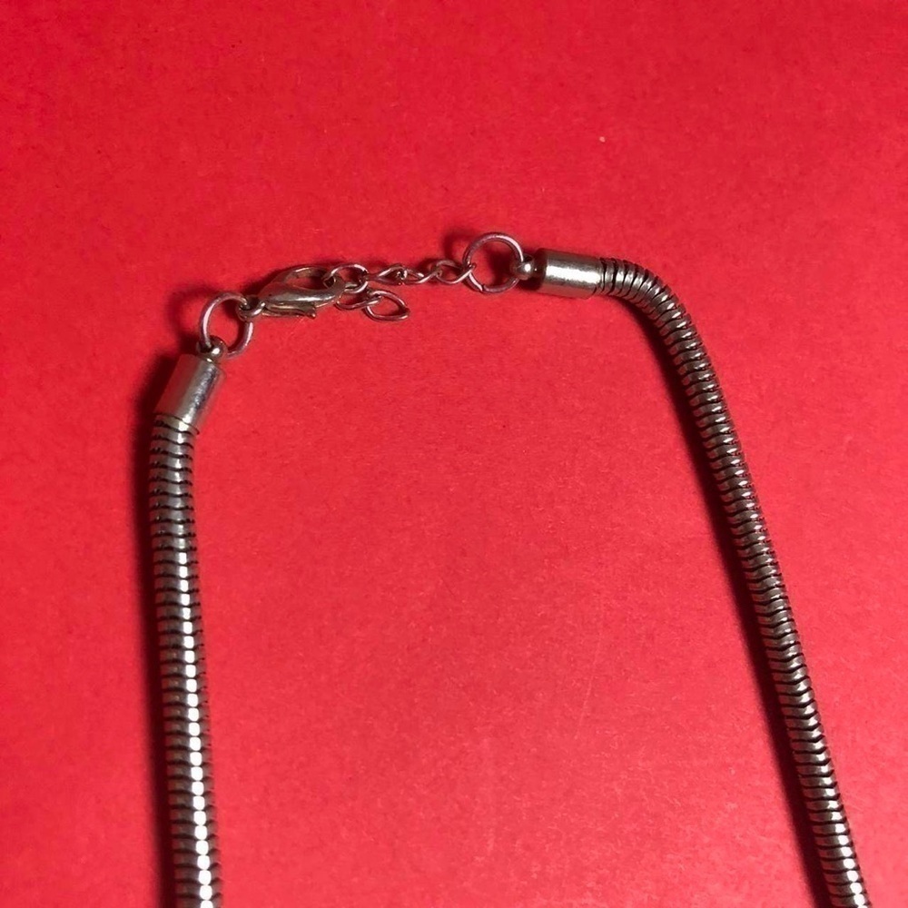 Layered chain necklace  🖤🤍​​​​​​​​​​​​​​​​​​​​​​​​​ - Picture 4 of 4